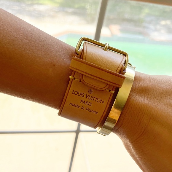 Louis Vuitton Vachetta Cuff - Picture 8 of 15